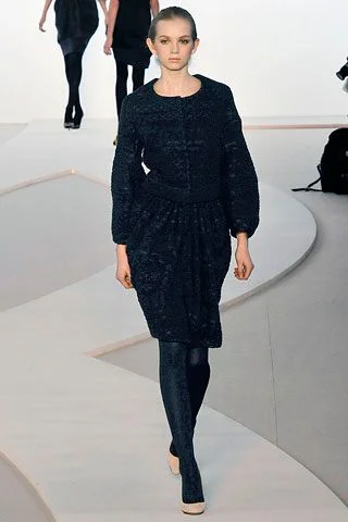 Look 15